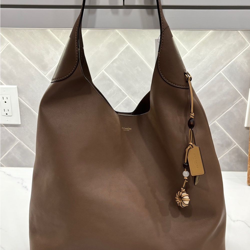 Brooklyn 39 in Dark Stone